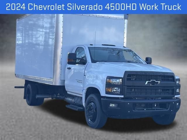 2024 Chevrolet Silverado 4500 Medium Duty Chassis Cab Work Truck's photo