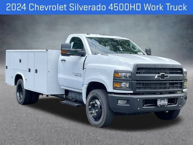 2024 Chevrolet Silverado 4500 Medium Duty Chassis Cab Work Truck's photo