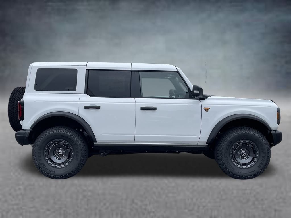 2025 Ford Bronco Badlands photo 4