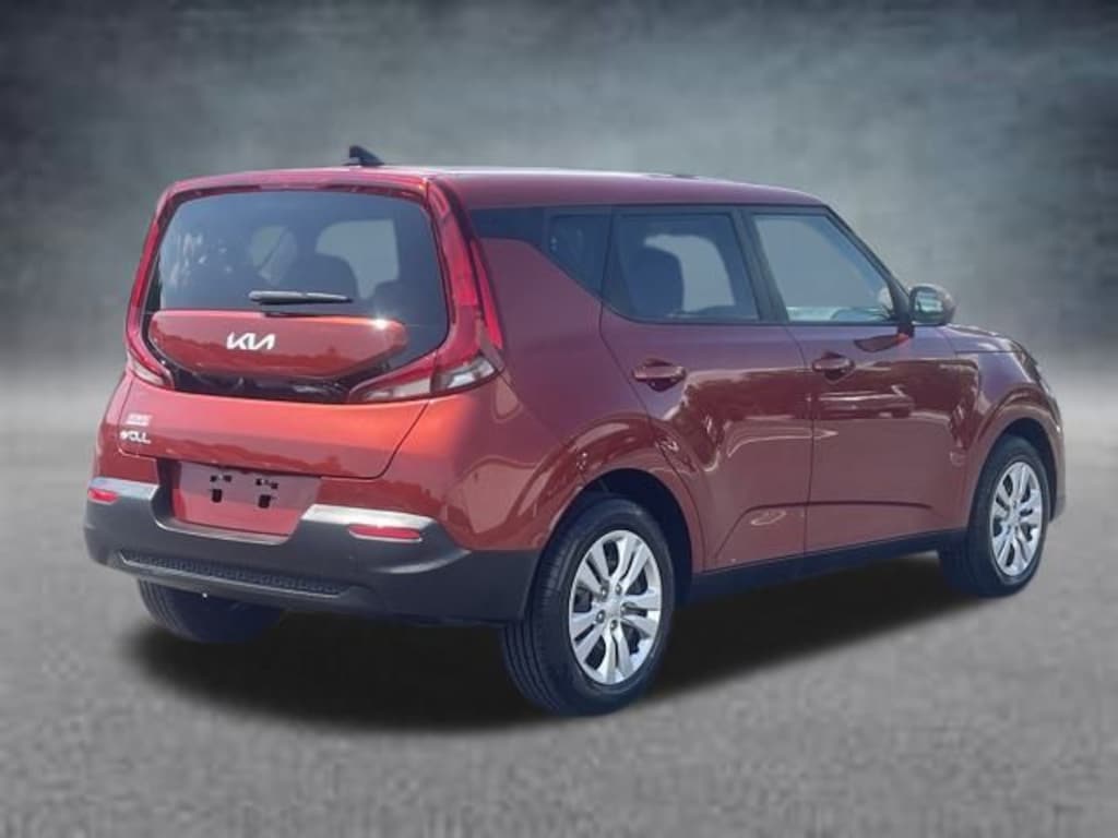 Used 2022 Kia Soul LX Hatchback
