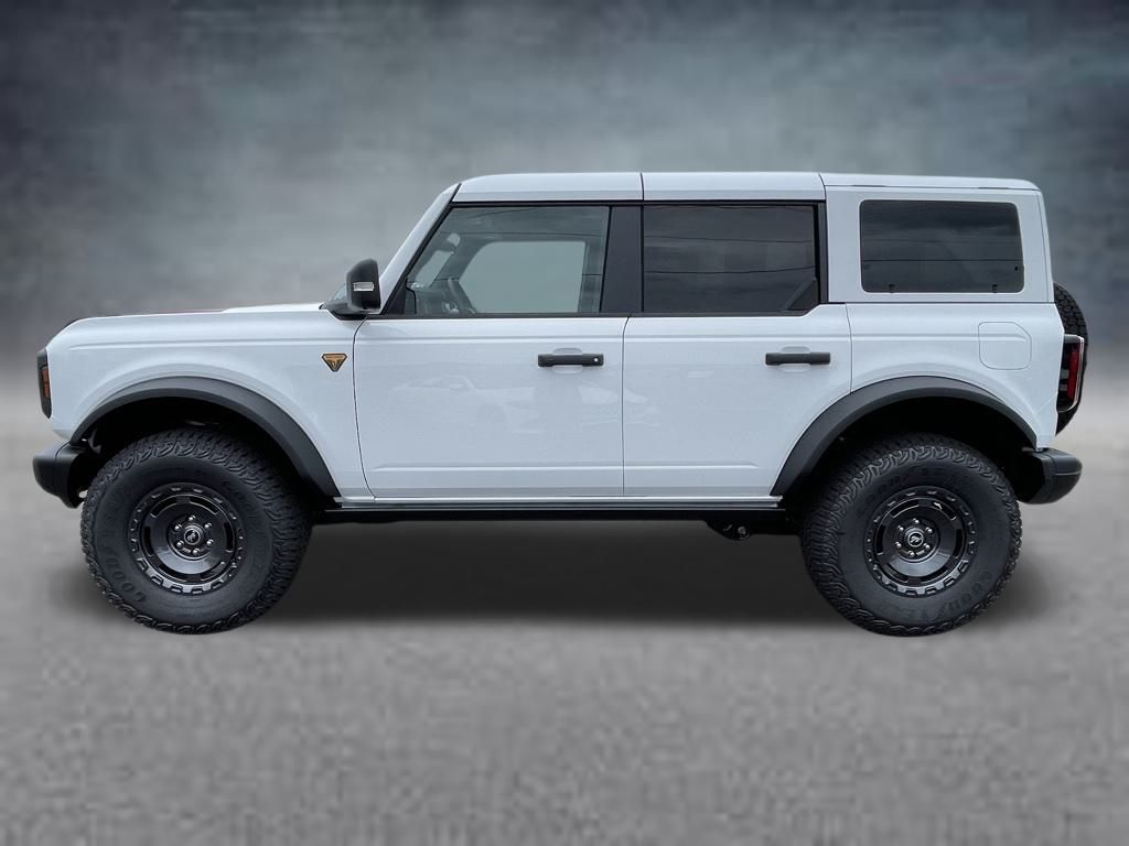 2025 Ford Bronco Badlands photo 2