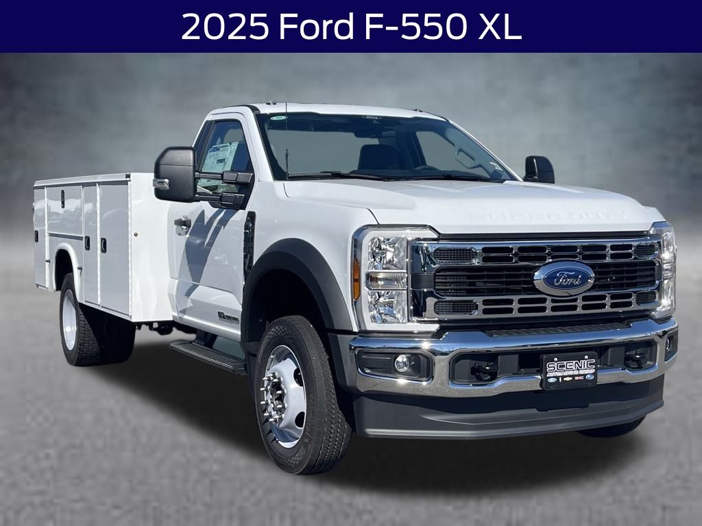 2025 Ford F-550 Super Duty Chassis Cab XL's photo