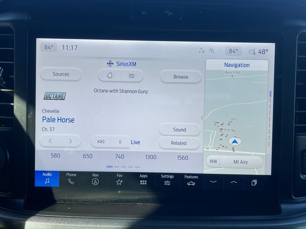 2025 Ford F-150 Platinum - Photo 11
