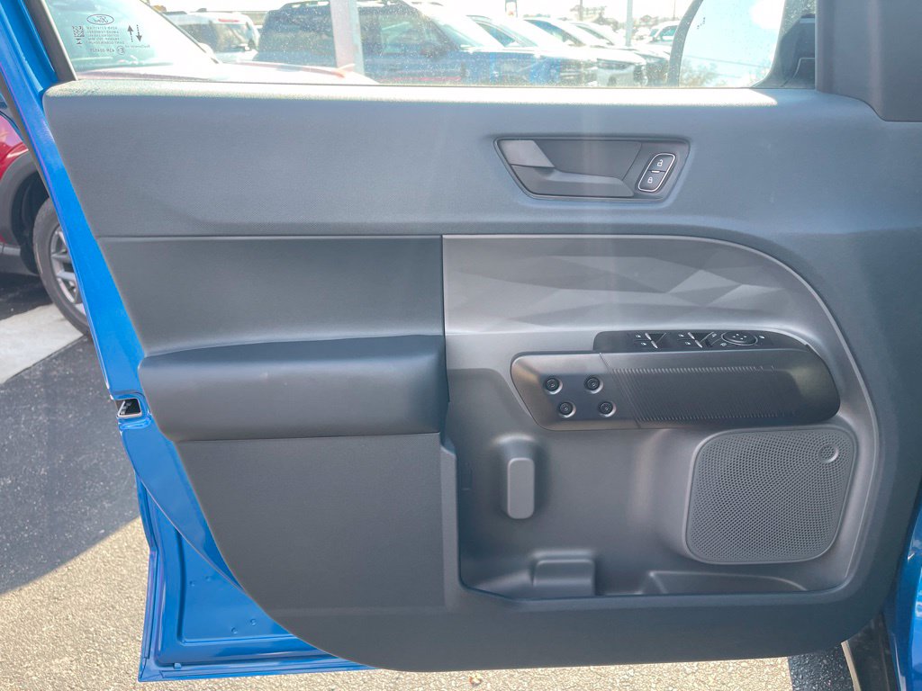 2025 Ford Maverick XLT - Photo 18