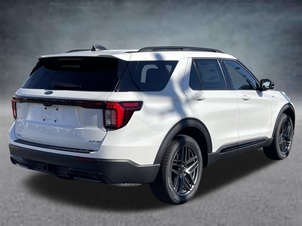 New 2026 Ford Explorer ST-Line SUV
