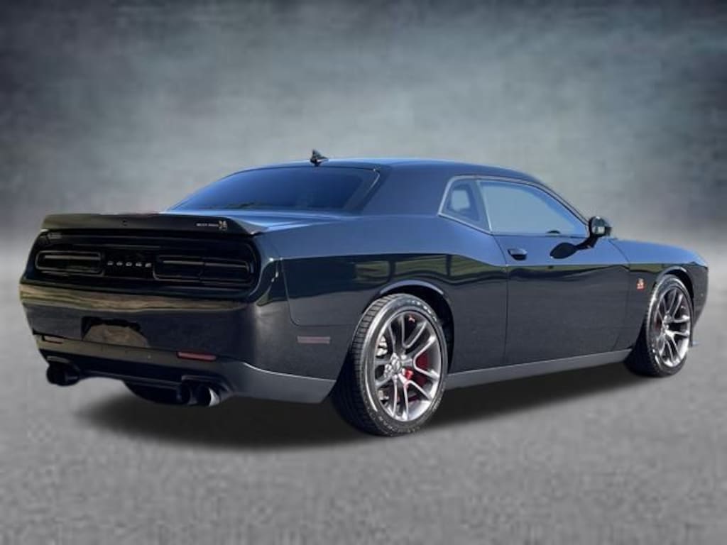 Used 2022 Dodge Challenger R/T Scat Pack Coupe