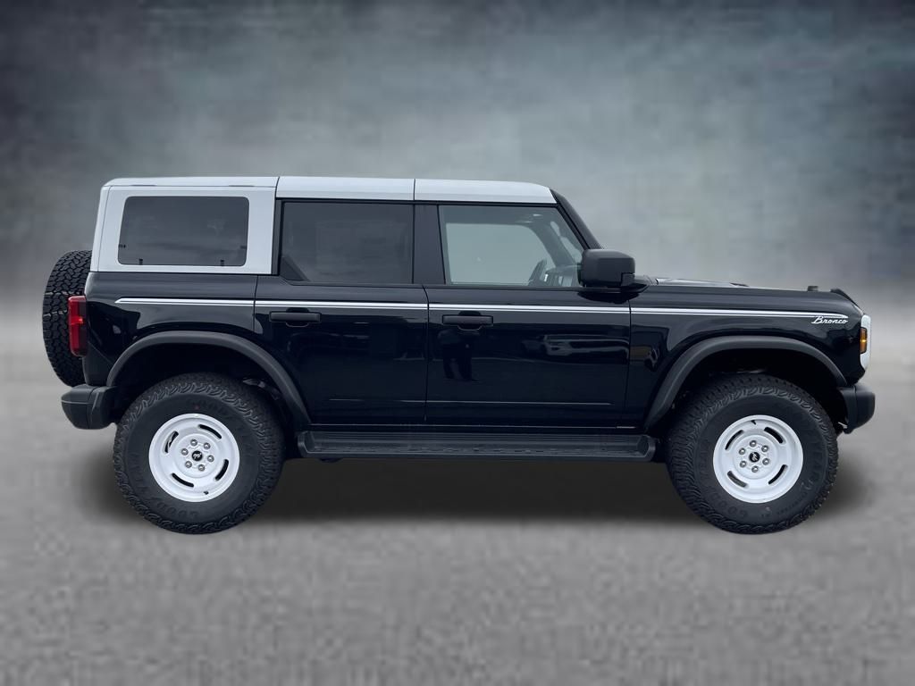 2025 Ford Bronco Heritage First Edition photo 4