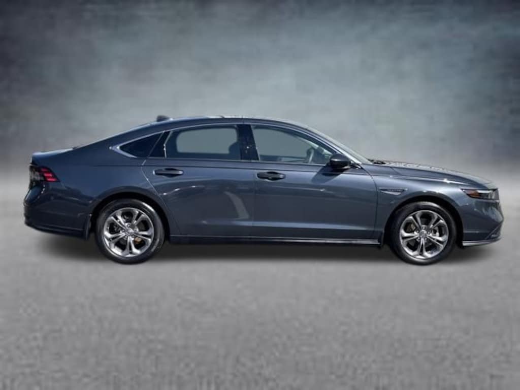 Used 2024 Honda Accord EX Sedan