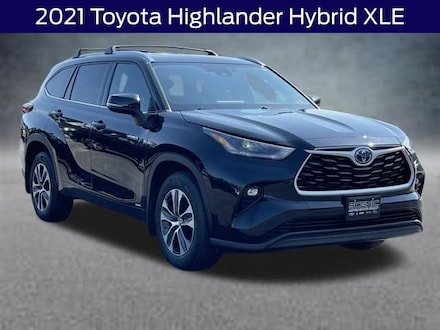 2021 Toyota Highlander Hybrid XLE SUV