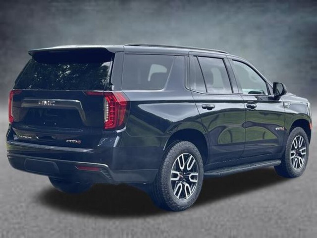Used 2024 GMC Yukon AT4 SUV