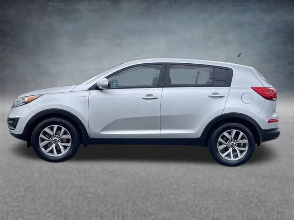 Used 2016 Kia Sportage LX SUV