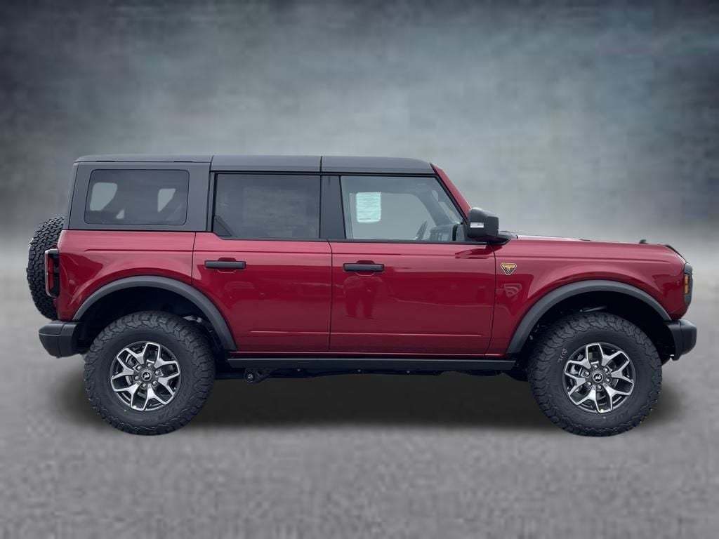 New 2025 Ford Bronco Badlands SUV