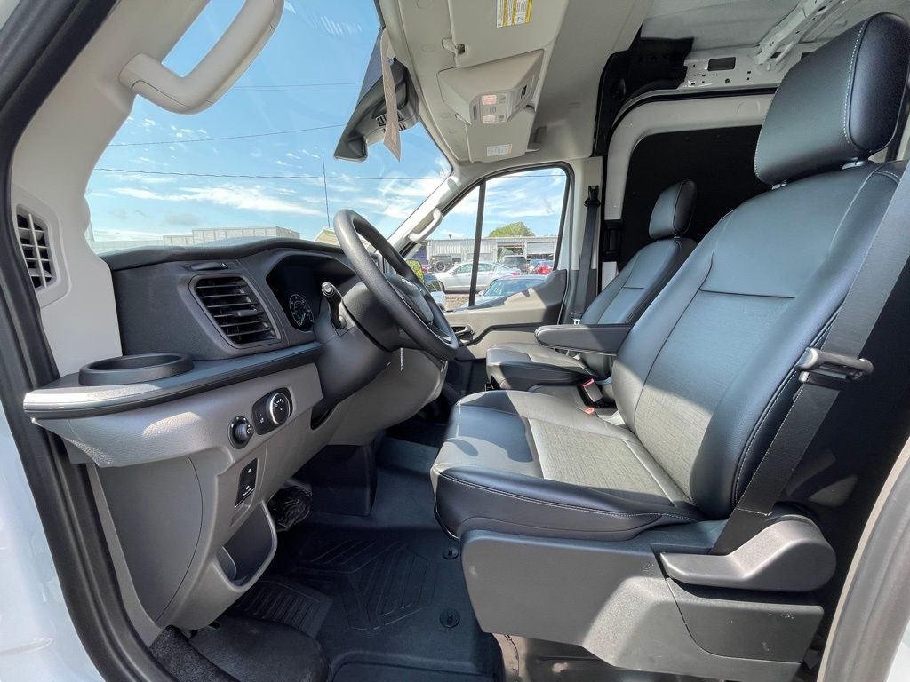 2025 Ford Transit Van Base - Photo 15