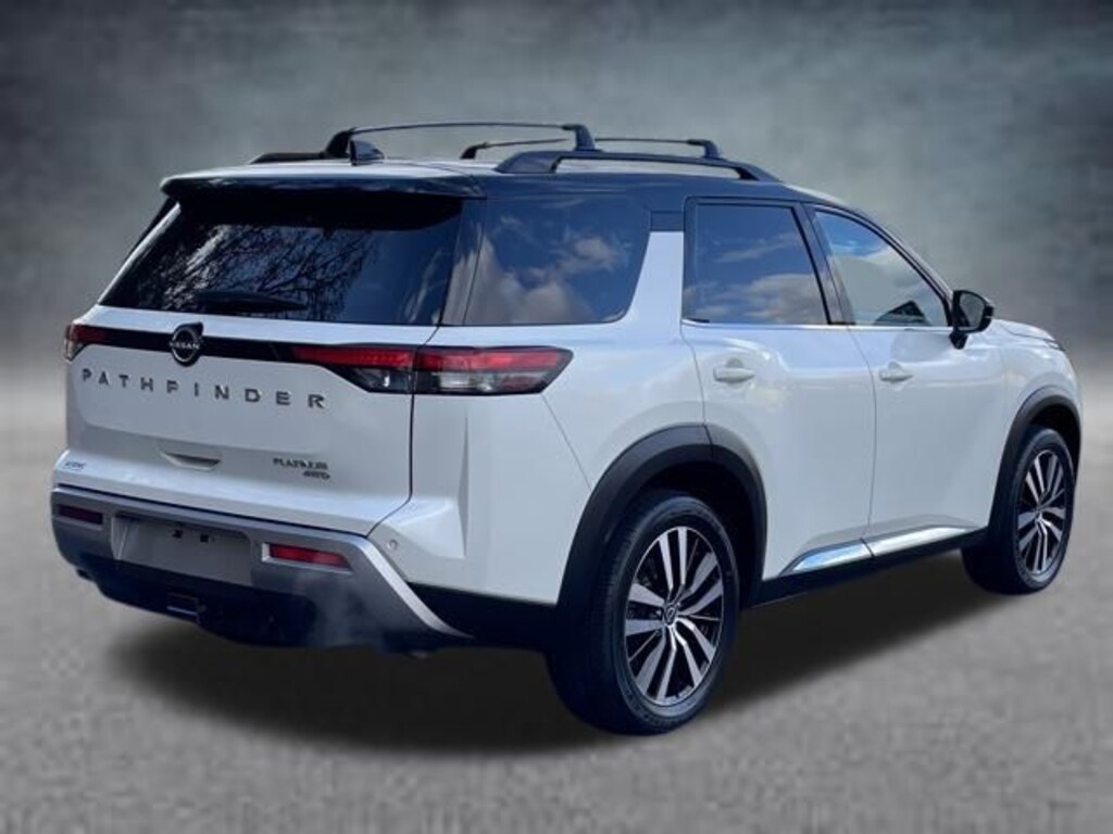 Used 2023 Nissan Pathfinder Platinum SUV