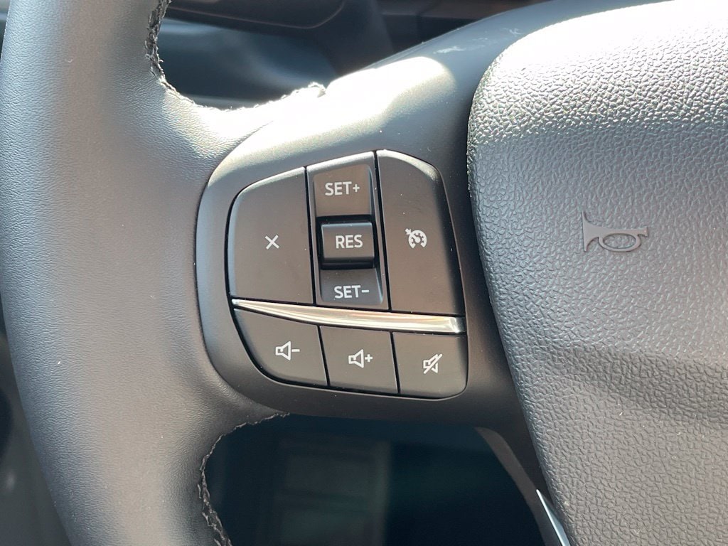 2025 Ford Maverick XLT - Photo 8
