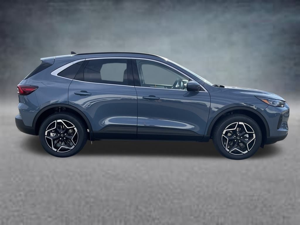 New 2026 Ford Escape Platinum SUV