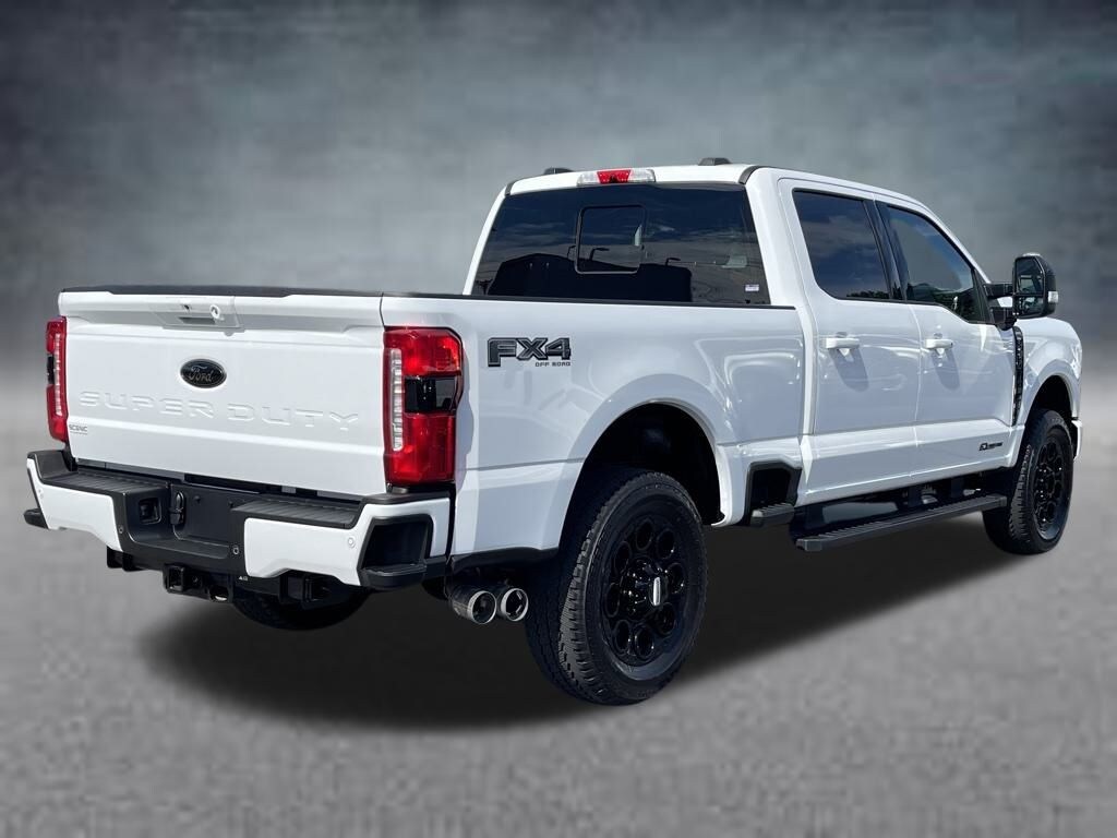 Used 2024 Ford F-250 SD Lariat Truck