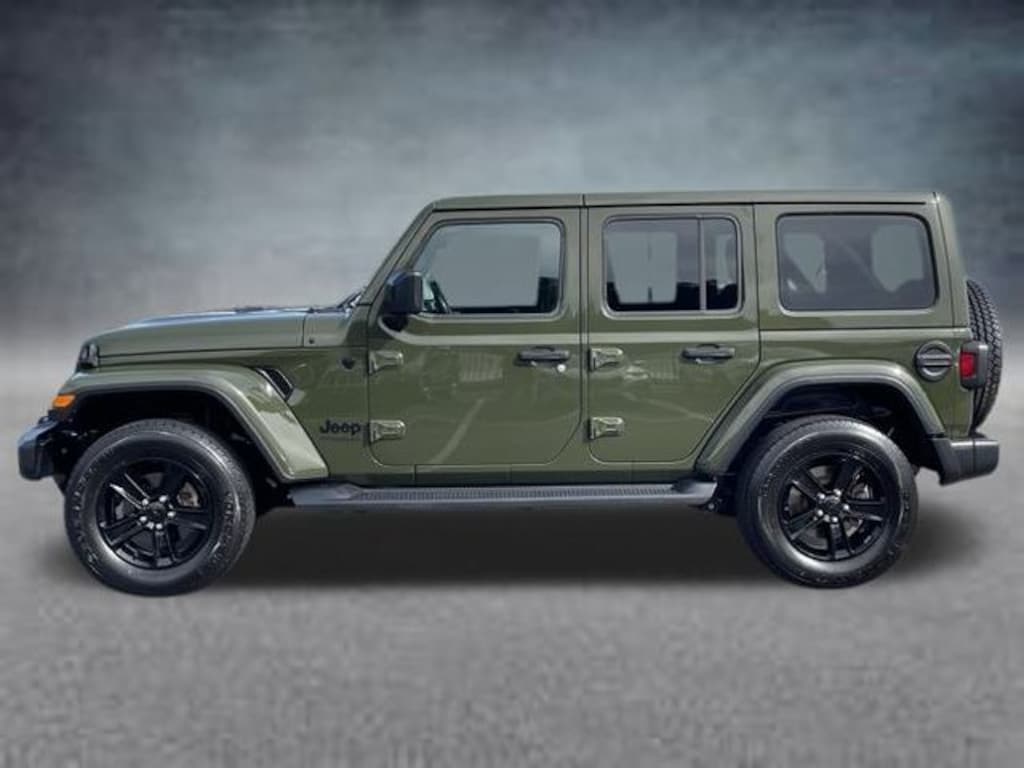 Used 2021 Jeep Wrangler Unlimited Sahara Altitude SUV