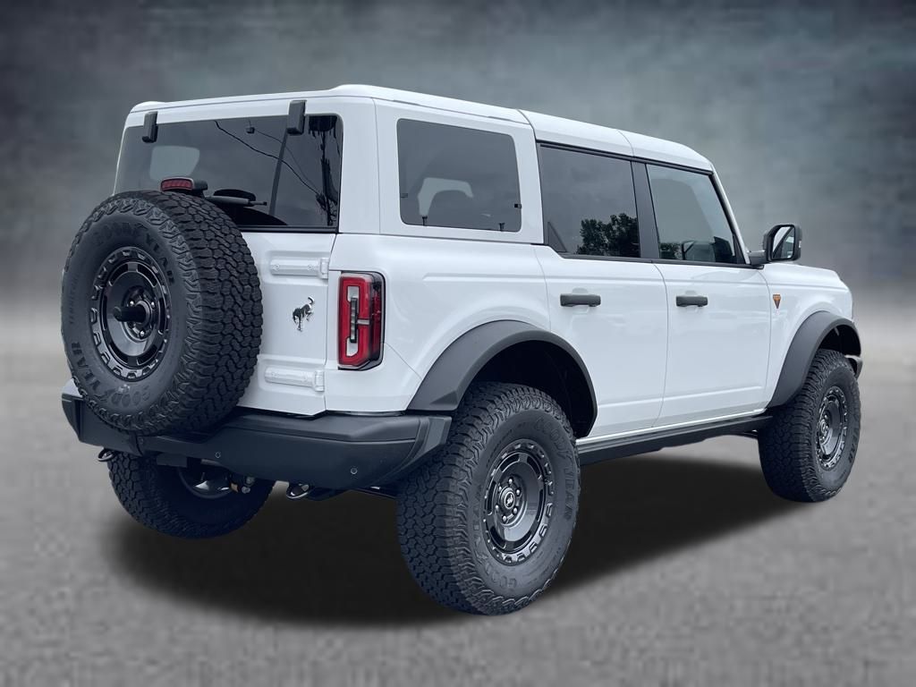 2025 Ford Bronco Badlands photo 3