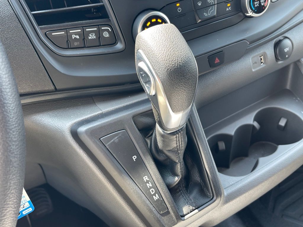 2025 Ford Transit Van Base - Photo 11