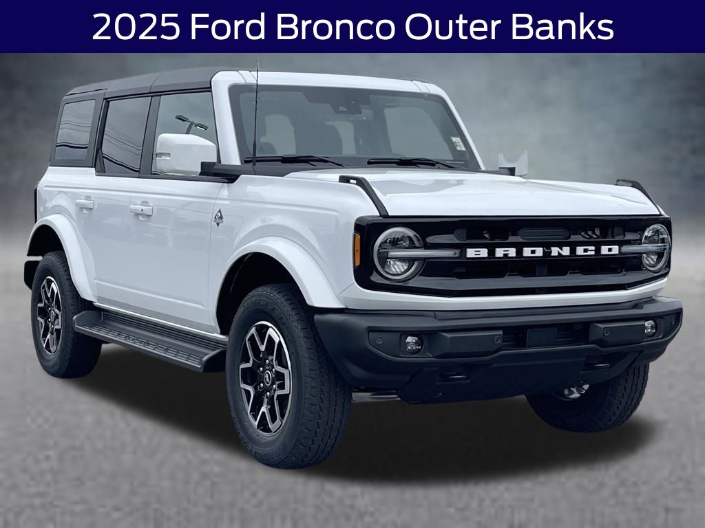 2025 Ford Bronco 4-Door Outer Banks's photo