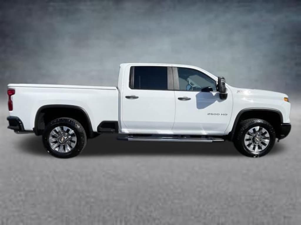 Used 2024 Chevrolet Silverado 2500HD Custom Truck