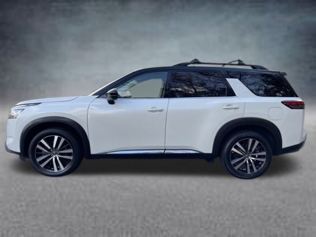 Used 2023 Nissan Pathfinder Platinum SUV