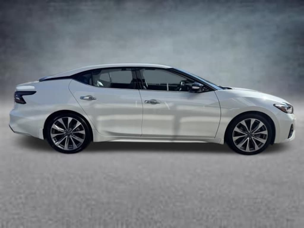 Used 2023 Nissan Maxima Platinum Sedan