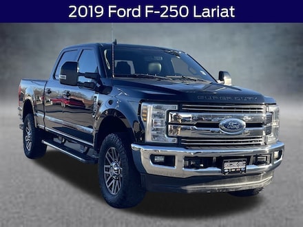 2019 Ford F-250 SD Lariat Truck