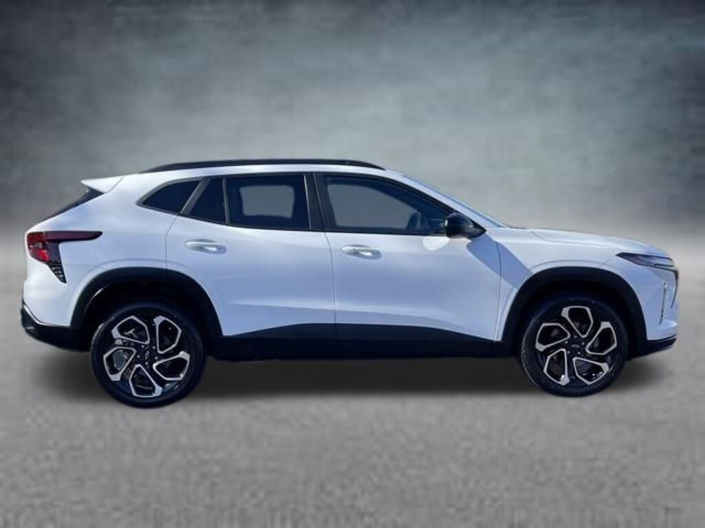 Used 2024 Chevrolet Trax 2RS SUV