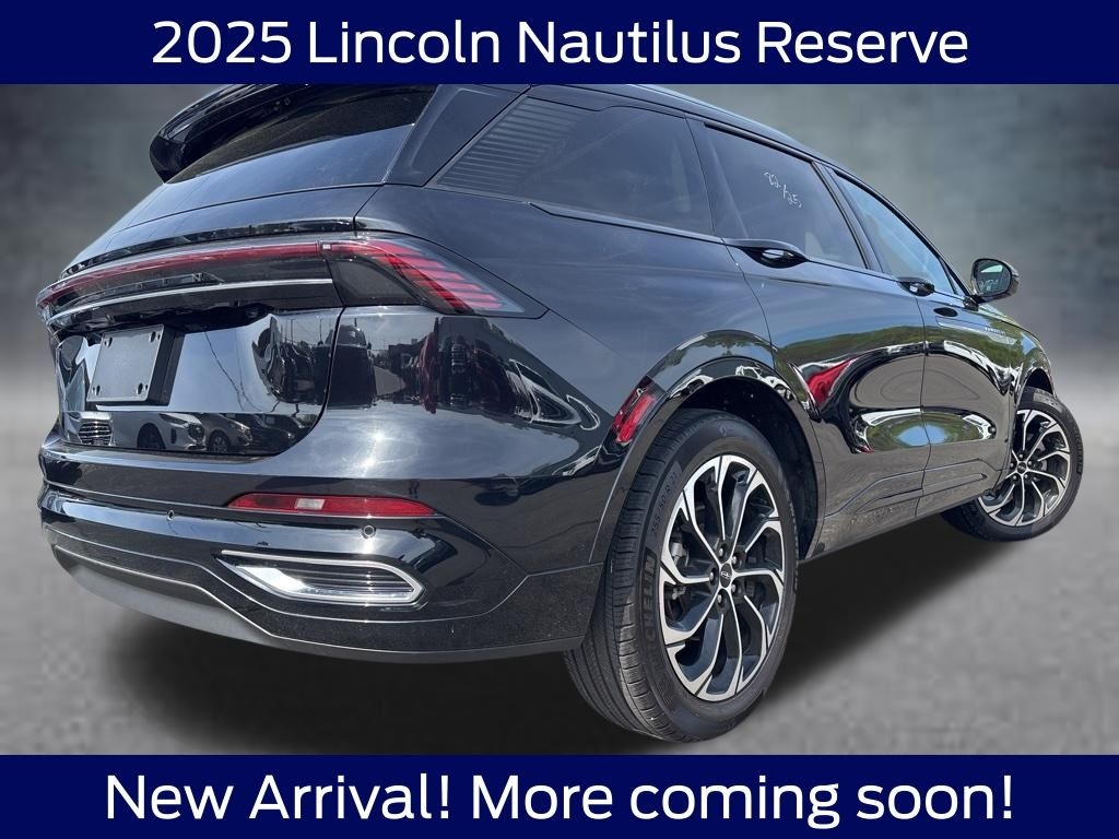 Used 2025 Lincoln Nautilus Reserve SUV