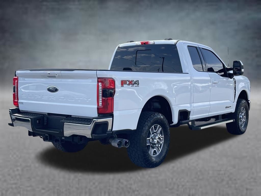 Used 2023 Ford F-350 SD Lariat Truck