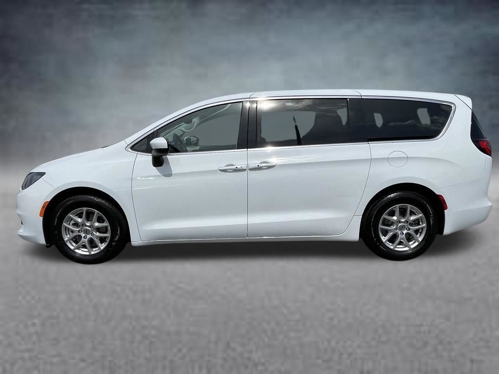Used 2023 Chrysler Voyager LX Minivan/Van