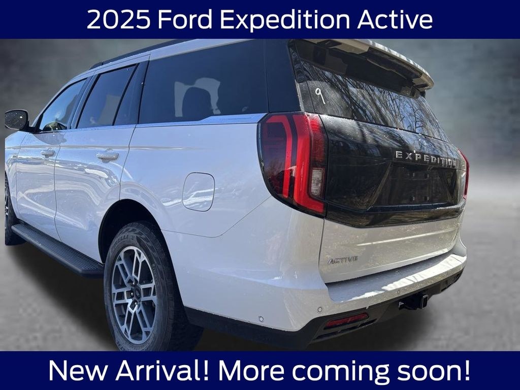 Used 2025 Ford Expedition Active SUV