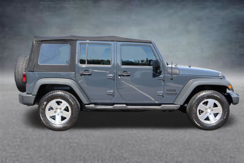 Used 2016 Jeep Wrangler Unlimited Sport SUV