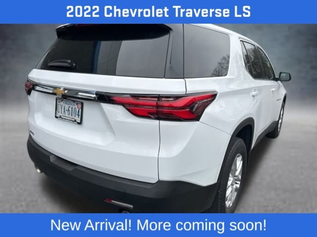 Used 2022 Chevrolet Traverse LS SUV