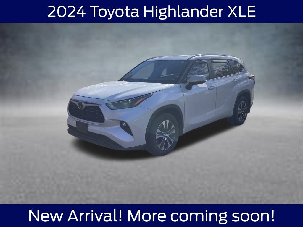 Used 2024 Toyota Highlander XLE SUV