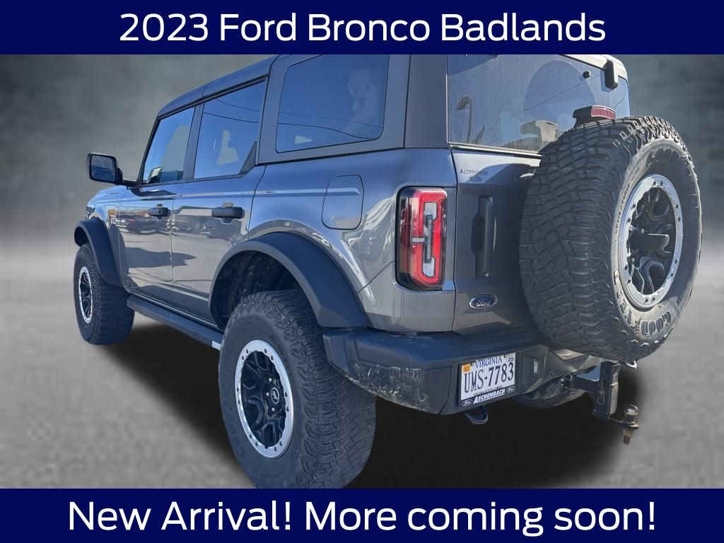 2023 Ford Bronco Badlands photo 3