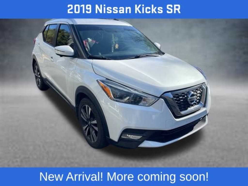 Used 2019 Nissan Kicks SR SUV
