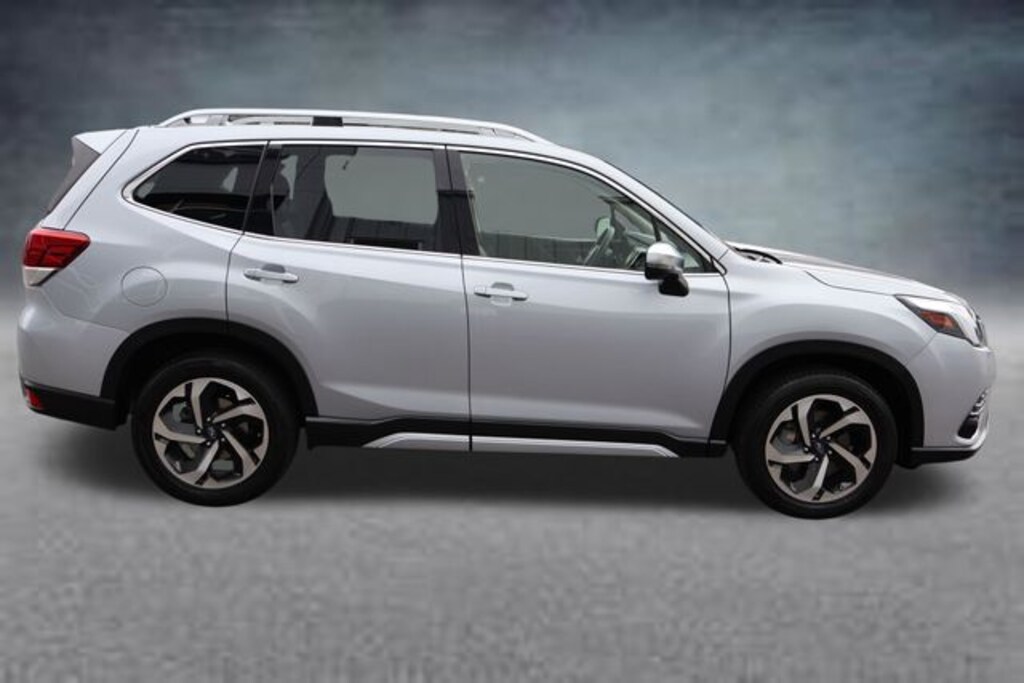 Used 2023 Subaru Forester Touring SUV