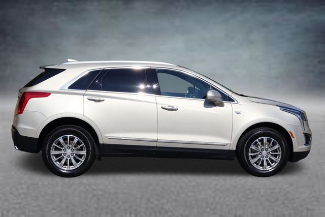 Used 2017 Cadillac XT5 Luxury with VIN 1GYKNBRS6HZ101832 for sale in Mount Airy, NC