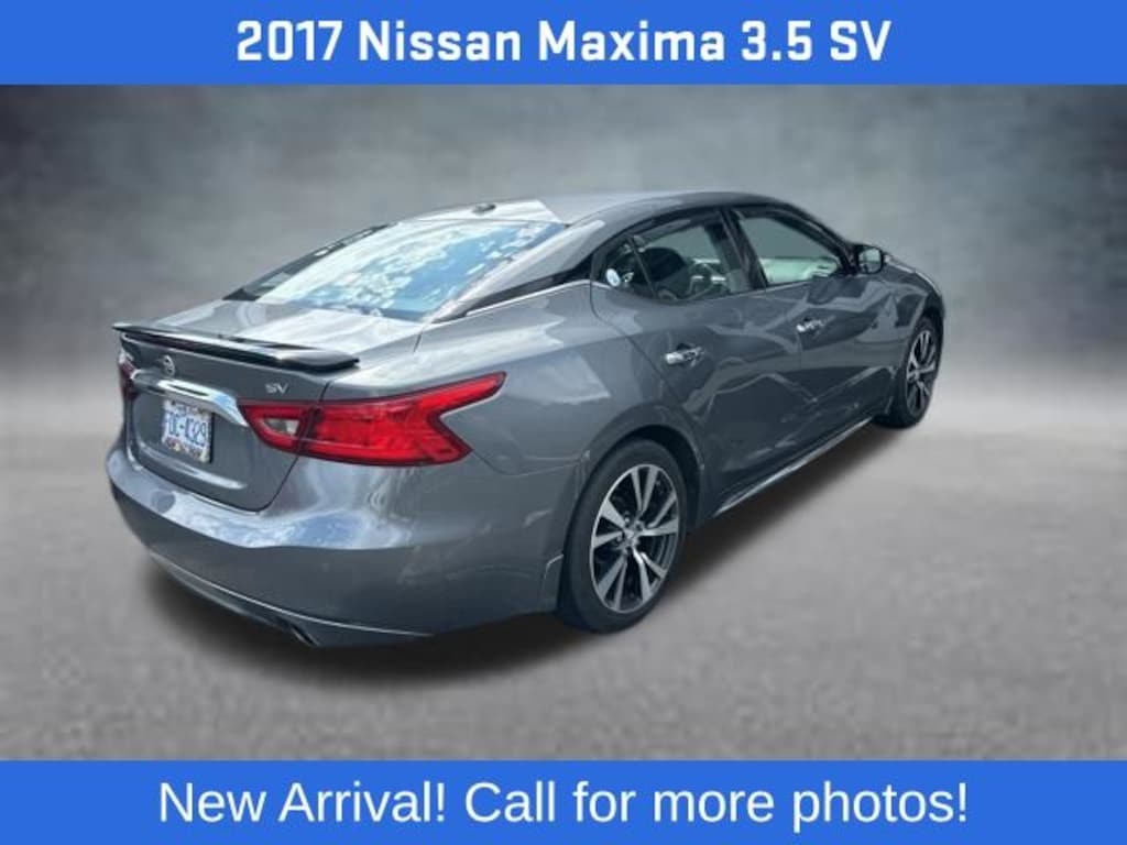 Used 2017 Nissan Maxima 3.5 SV Sedan