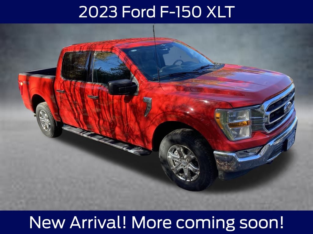 2023 Ford F-150 XLT photo 2