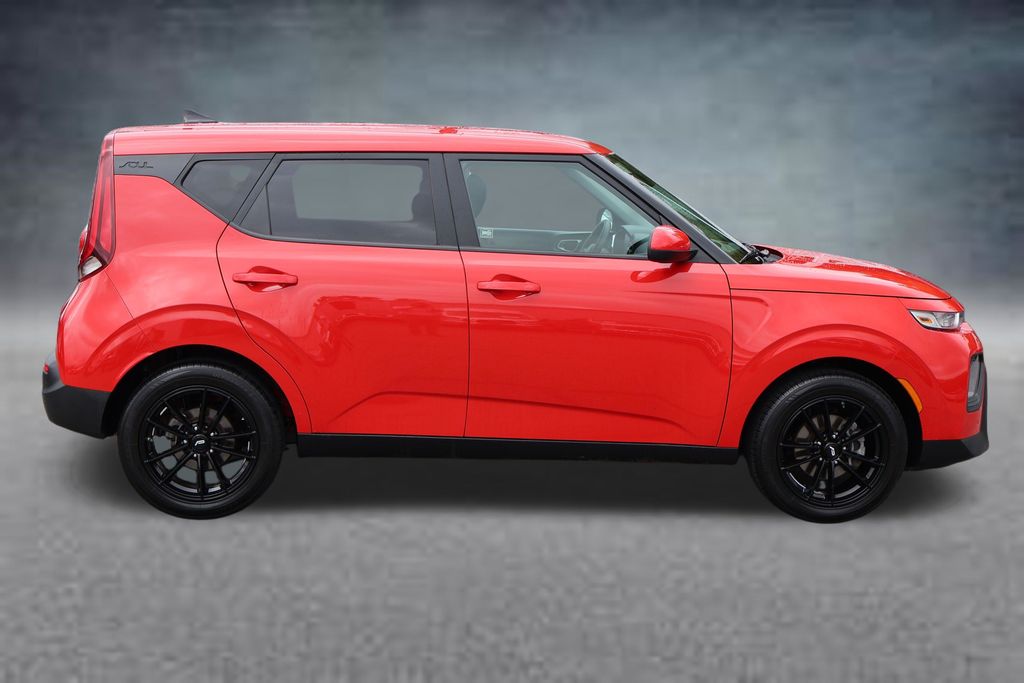 Used 2021 Kia Soul S with VIN KNDJ23AU3M7141580 for sale in Mount Airy, NC