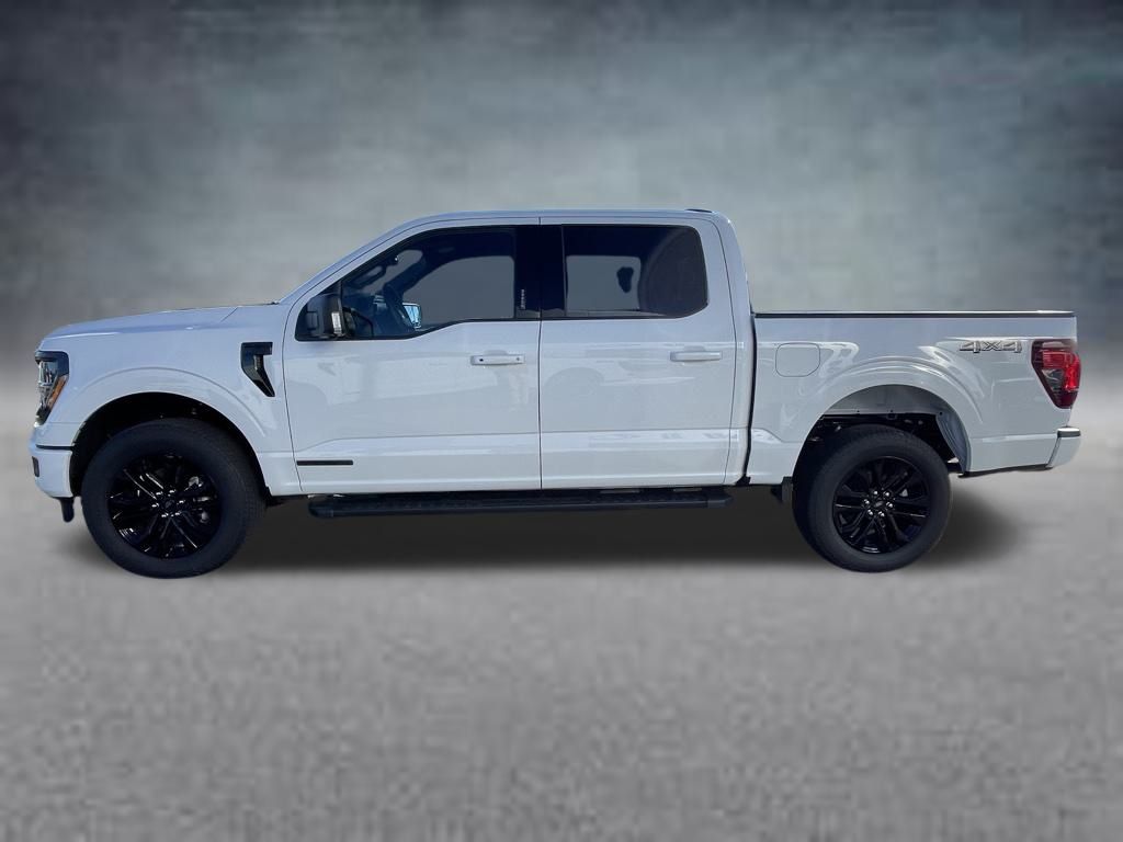2024 Ford F-150 XLT photo 2
