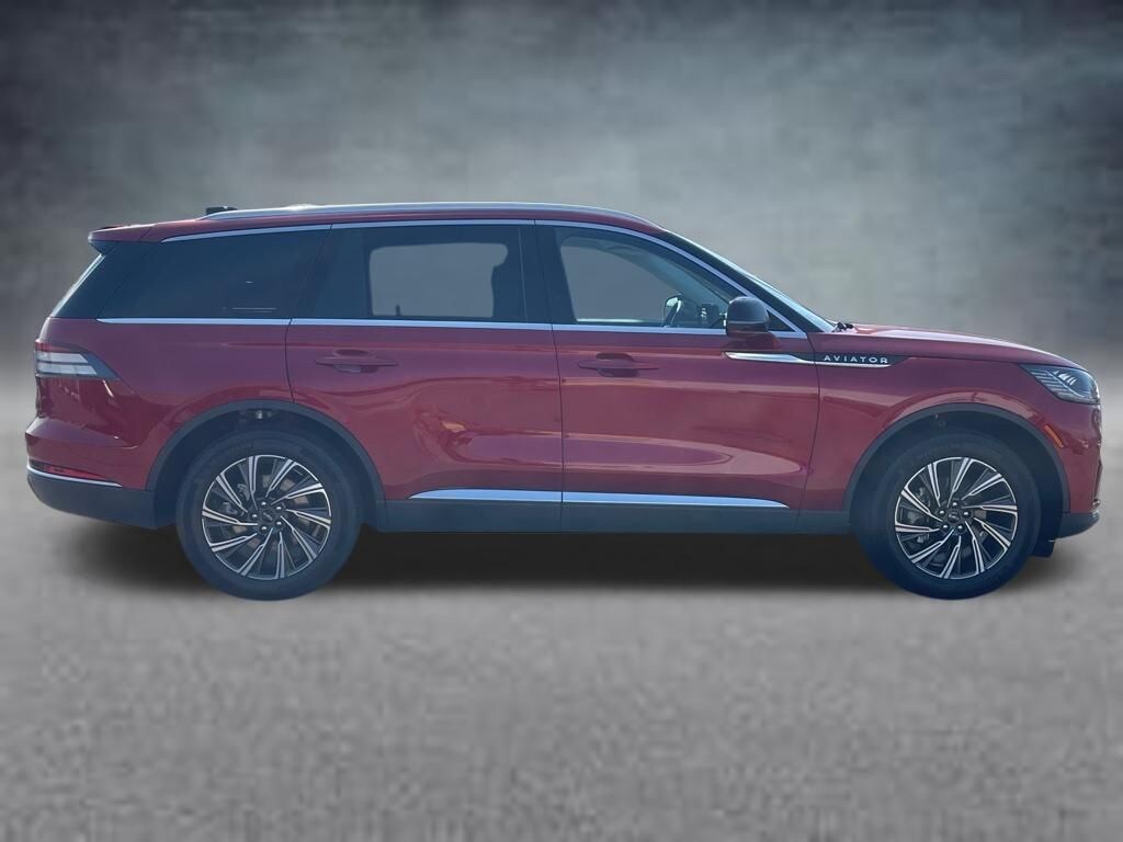 New 2026 Lincoln Aviator Premiere SUV