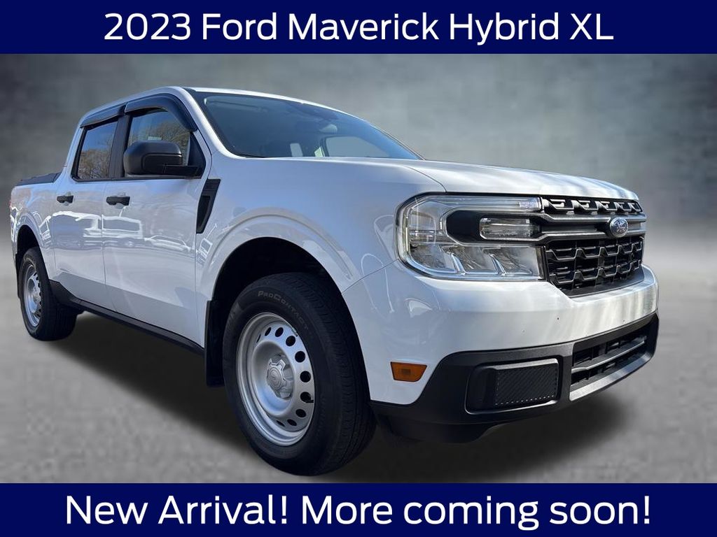 2023 Ford Maverick XL