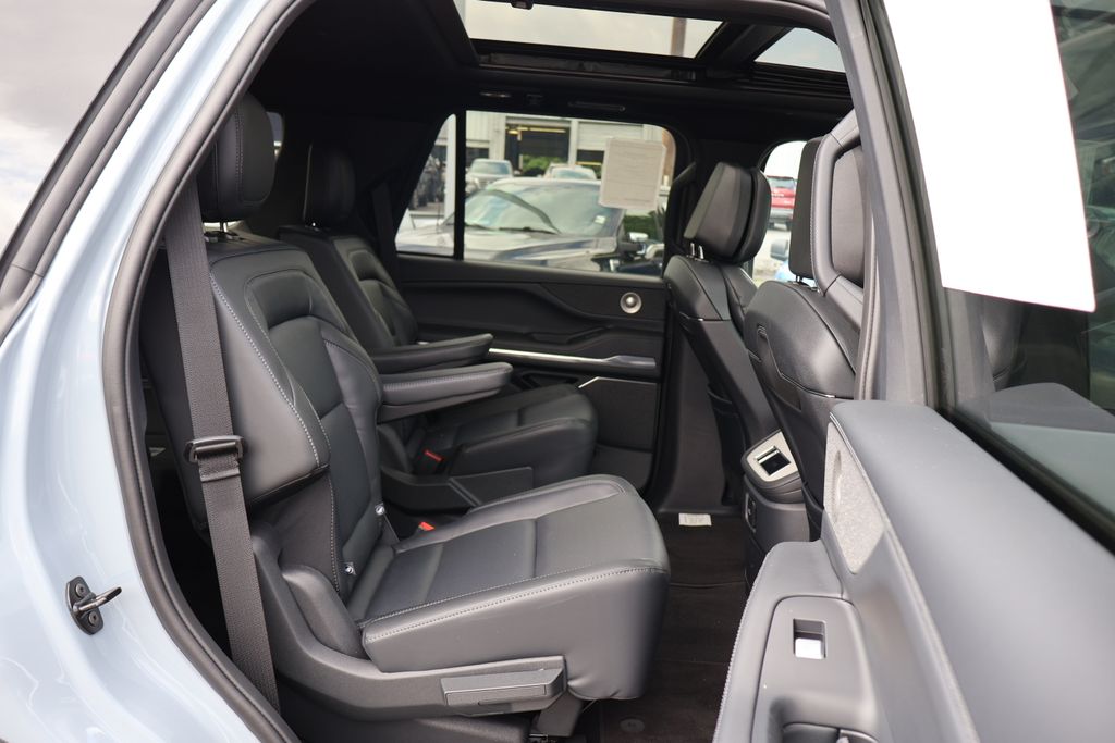 2026 Lincoln Navigator Reserve - Photo 25