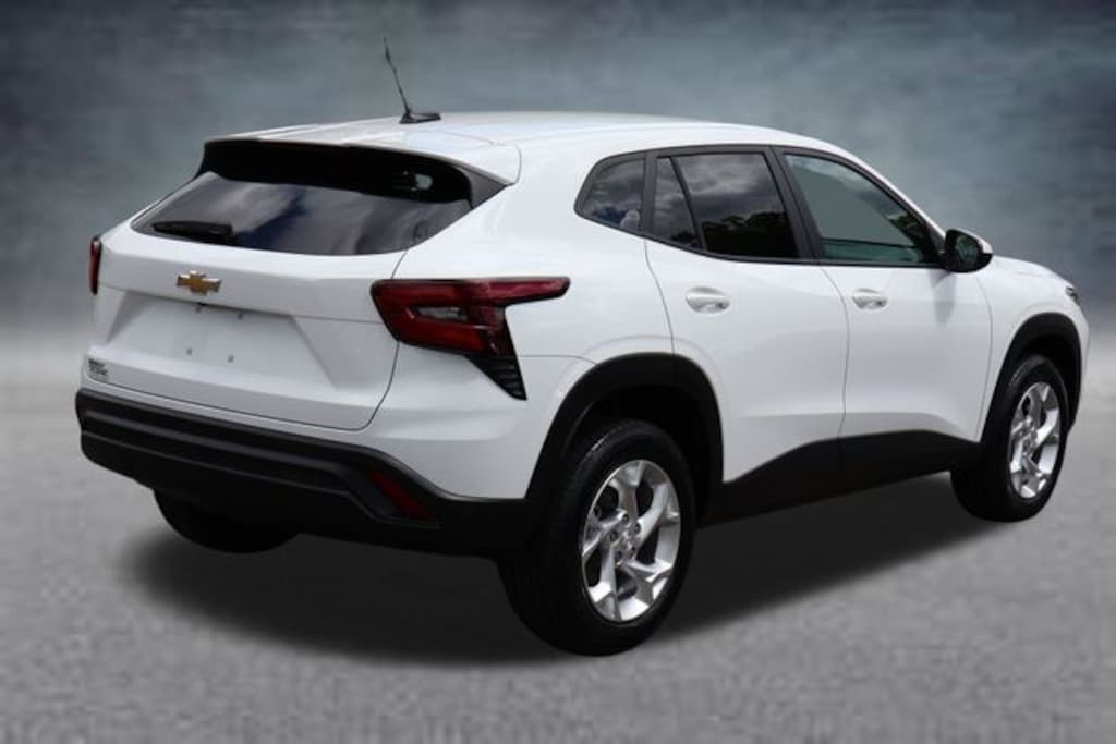 Used 2025 Chevrolet Trax LS SUV