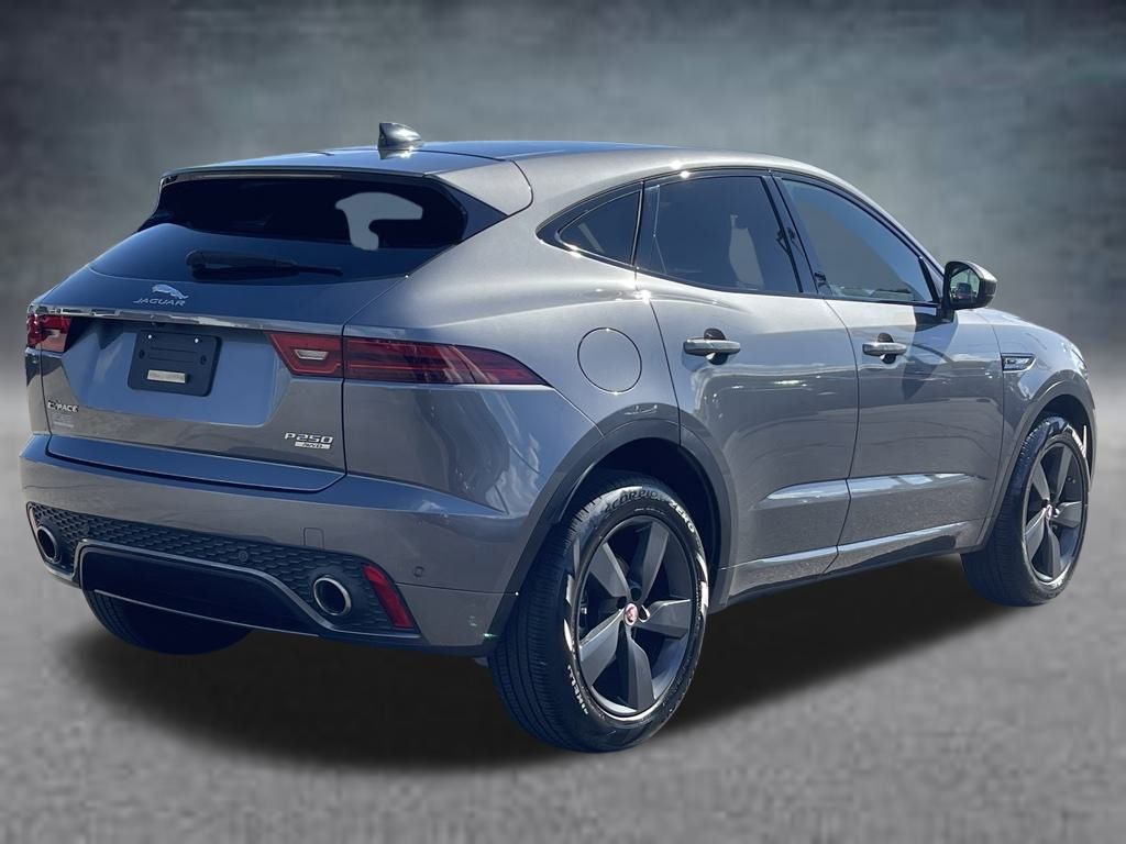 2020 Jaguar E-PACE photo 3